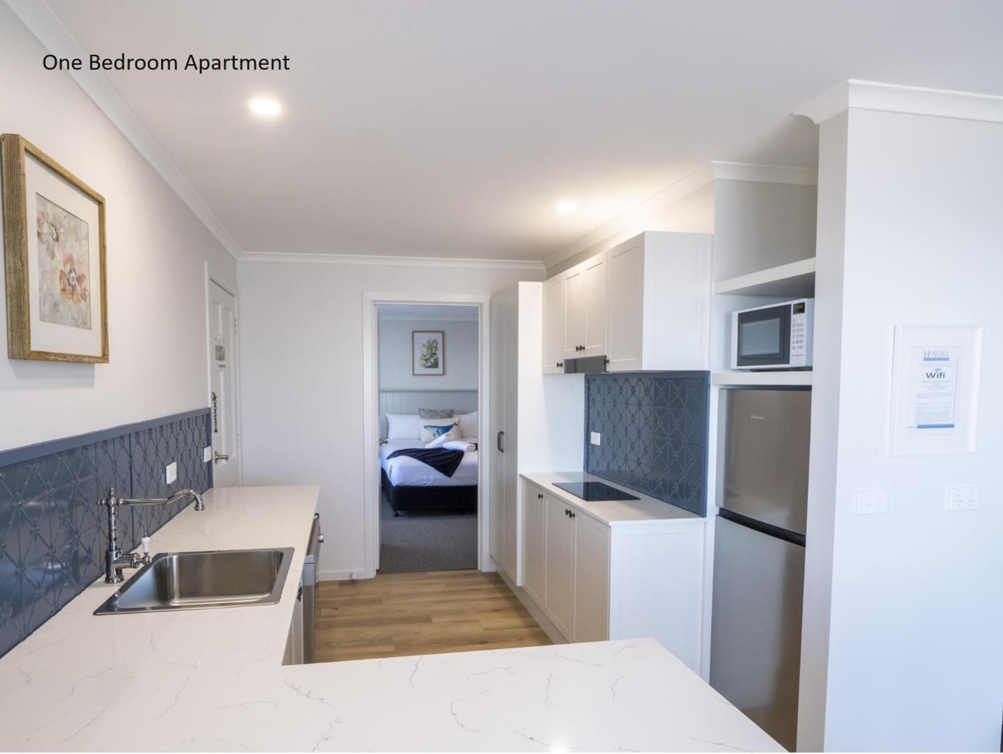 Heritage House Motel & Units Eden Esterno foto