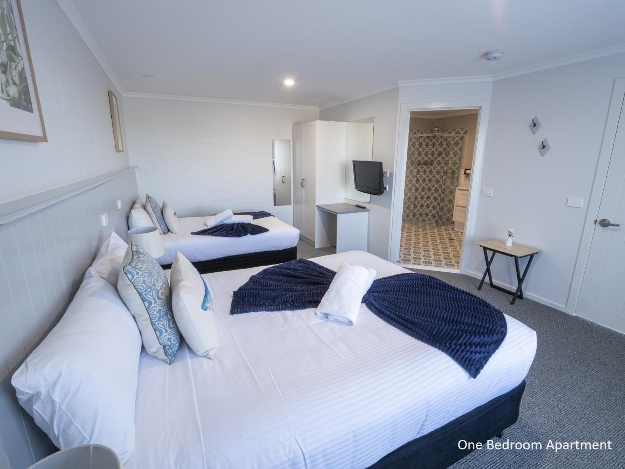 Heritage House Motel & Units Eden Esterno foto
