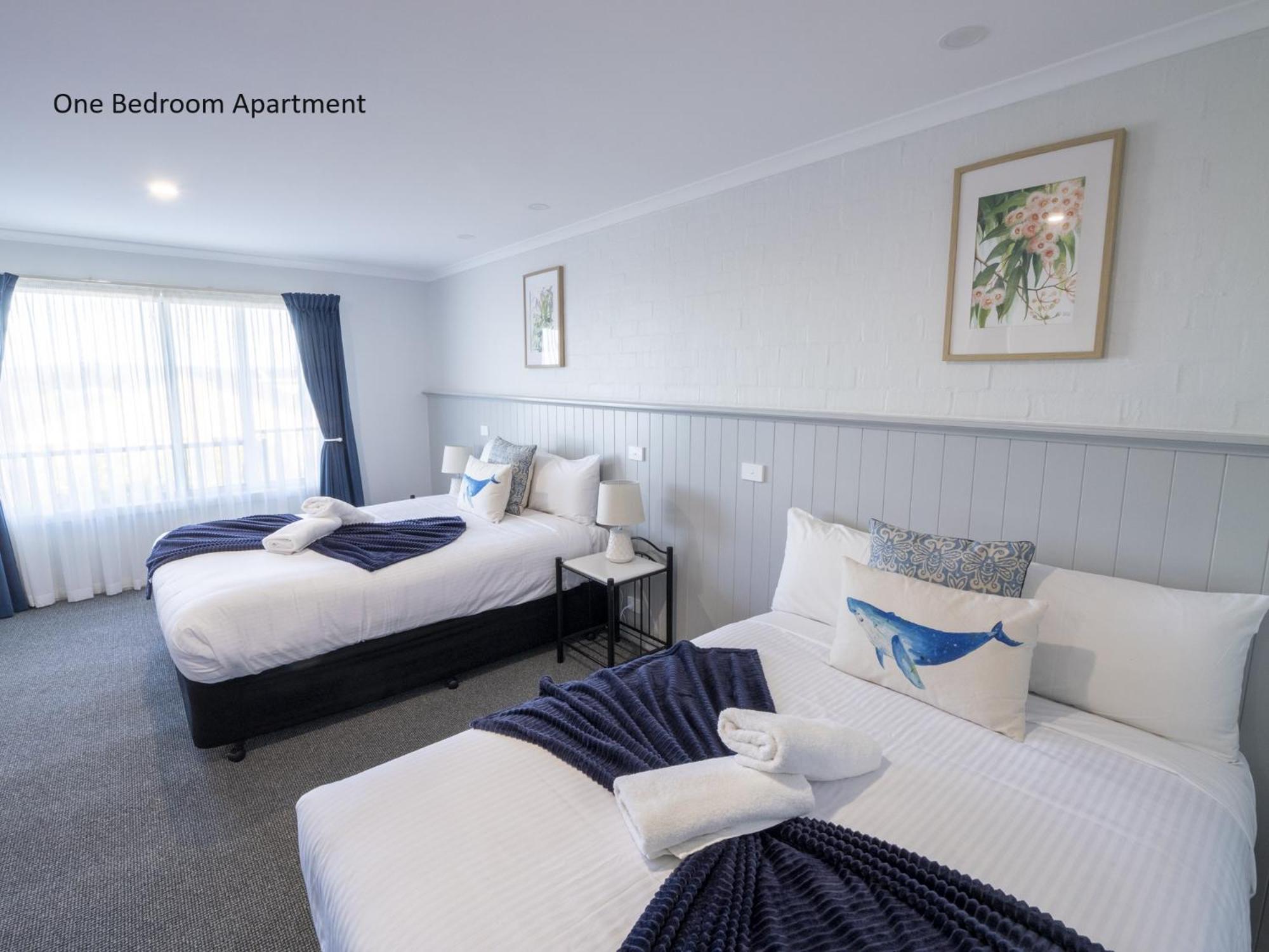 Heritage House Motel & Units Eden Esterno foto